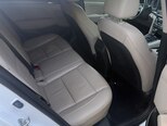 Hyundai Elantra-15