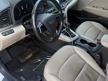 Hyundai Elantra-13