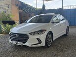 Hyundai Elantra-9