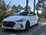 Hyundai Elantra-5