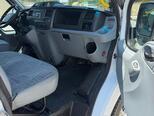Ford Transit-13
