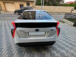 Toyota Prius-6