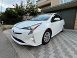 Toyota Prius-2