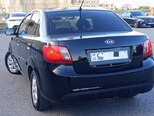 Kia Rio-7