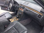 Mercedes E 240-3