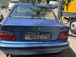 BMW 318-2