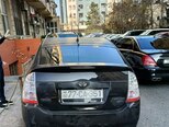 Toyota Prius-4