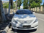 Hyundai Sonata-1