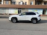 Toyota RAV4-10