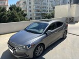 Hyundai Elantra-4