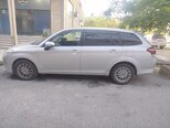Toyota Corolla Fielder-9