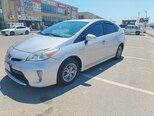 Toyota Prius-3