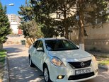 Nissan Sunny-3