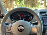 Nissan Sunny-5