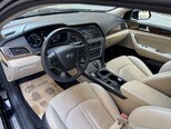 Hyundai Sonata-11