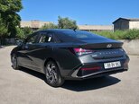 Hyundai Elantra-4