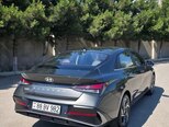Hyundai Elantra-7