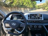 Hyundai Elantra-10