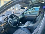 Mercedes E 270-9