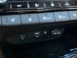 Hyundai Elantra-12
