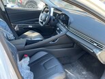 Hyundai Elantra-19