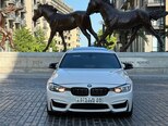 BMW 320-1