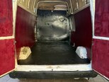 Ford Transit-12