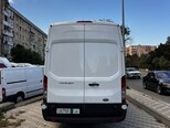 Ford Transit-6