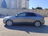 Kia Cerato-8