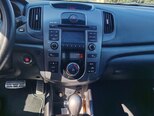 Kia Cerato-10