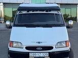 Ford Transit-12