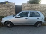 Toyota Starlet-5