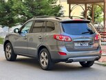 Hyundai Santa Fe-5
