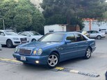 Mercedes E 240-5