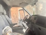Ford Transit-8