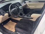 Hyundai Sonata-6