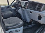 Ford Transit-7