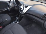 Hyundai Accent-5
