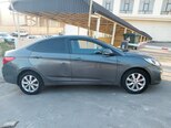 Hyundai Accent-4