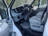 Ford Transit-9