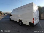 Ford Transit-10