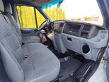 Ford Transit-15