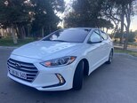 Hyundai Elantra-11