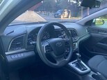 Hyundai Elantra-17
