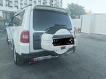 Mitsubishi Pajero-4