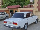 LADA (VAZ) 2107-2