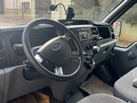 Ford Transit-8