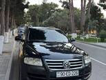 Volkswagen Touareg-1