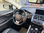 Lexus NX 300-8