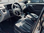 Hyundai Elantra-6